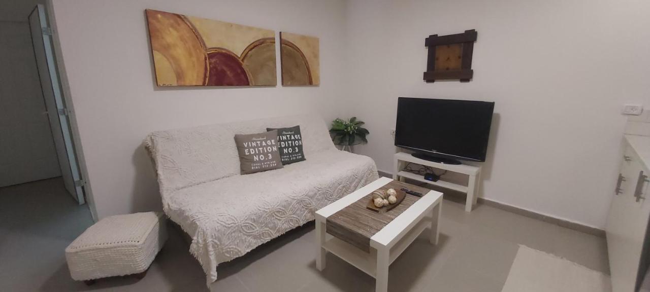 Hotel פינה קטנה בערבה Be'er Ora Exteriér fotografie
